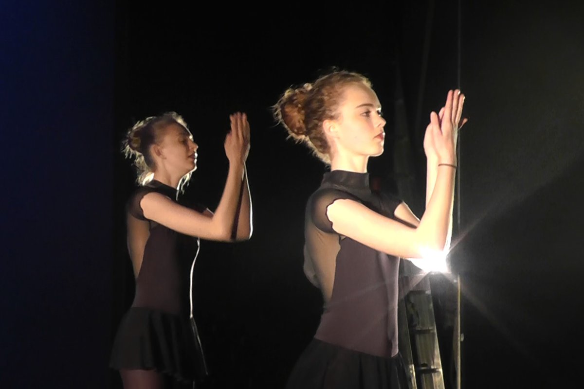 Dance House performers